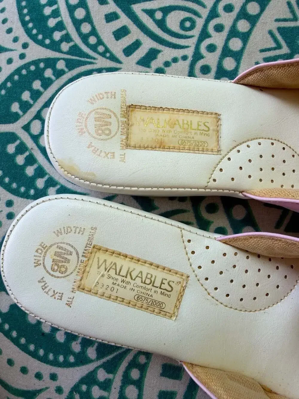 Walkables Vintage Pastel Colorblock Wedge Sandals Slip On Open Toe Size 8W